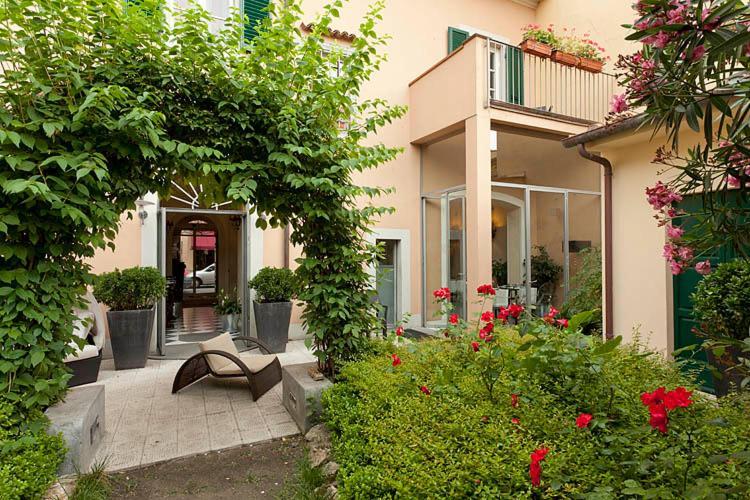 Hotel Novecento Піза Екстер'єр фото