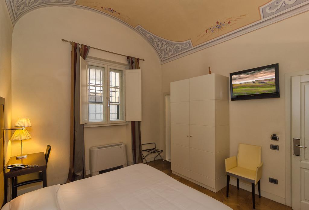 Hotel Novecento Піза Екстер'єр фото
